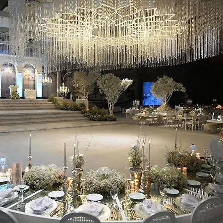 Pullman & Convention Center 호텔 5*