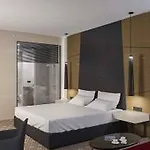 Pullman & Convention Center فندق