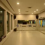 Pullman & Convention Center 5*