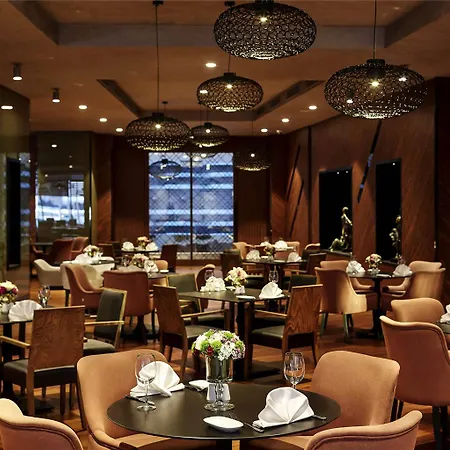 Pullman & Convention Center Hotel