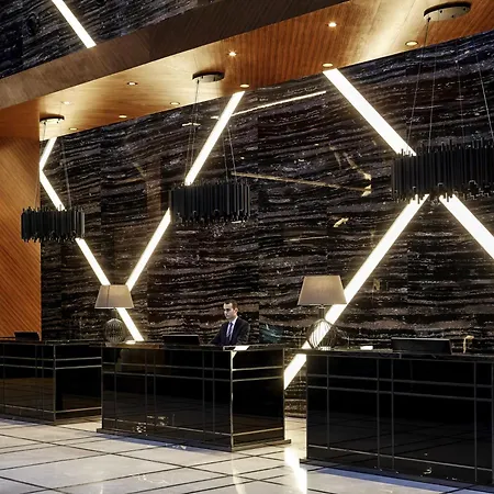 Pullman & Convention Center Hotel 5*