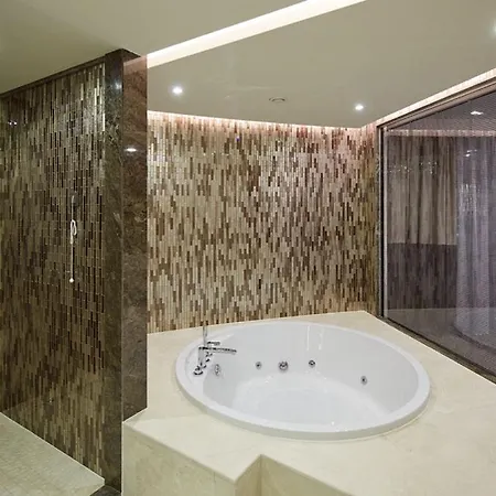 Hotel Pullman & Convention Center Istanbul