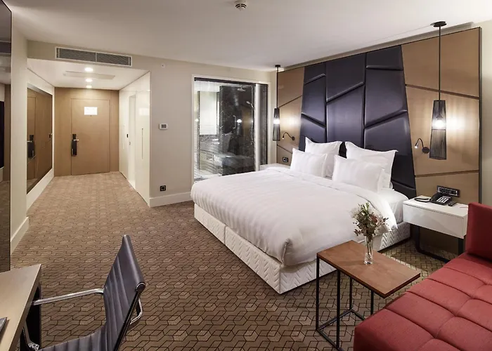 Hotel Pullman & Convention Center