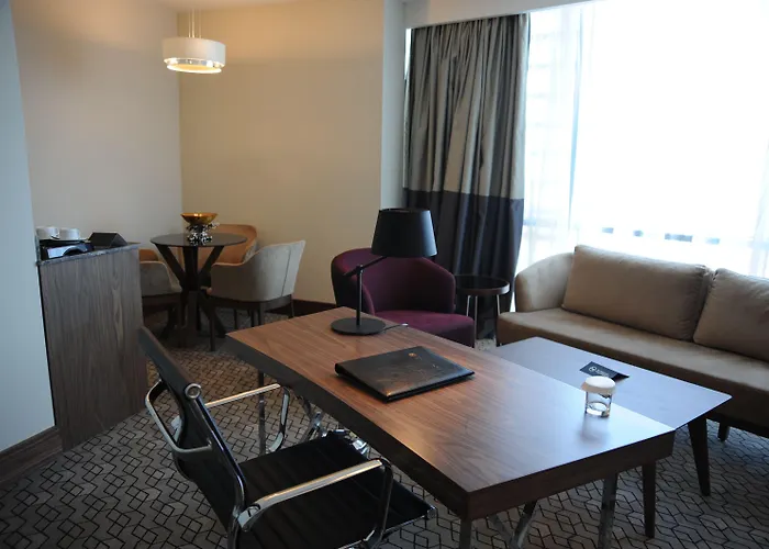 Pullman & Convention Center 5*