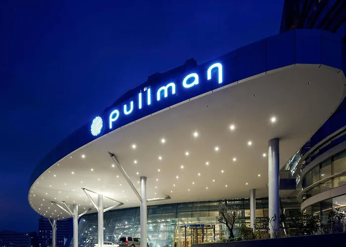 Pullman & Convention Center