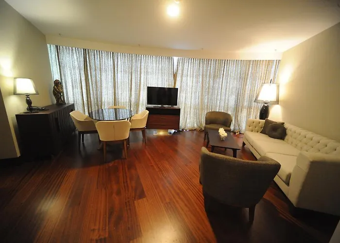 Pullman & Convention Center Hotel 5*