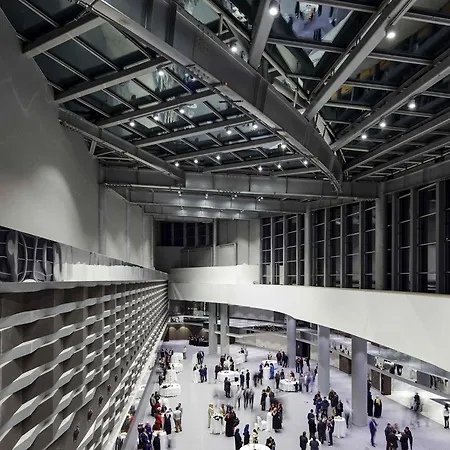 Pullman & Convention Center 호텔 5*